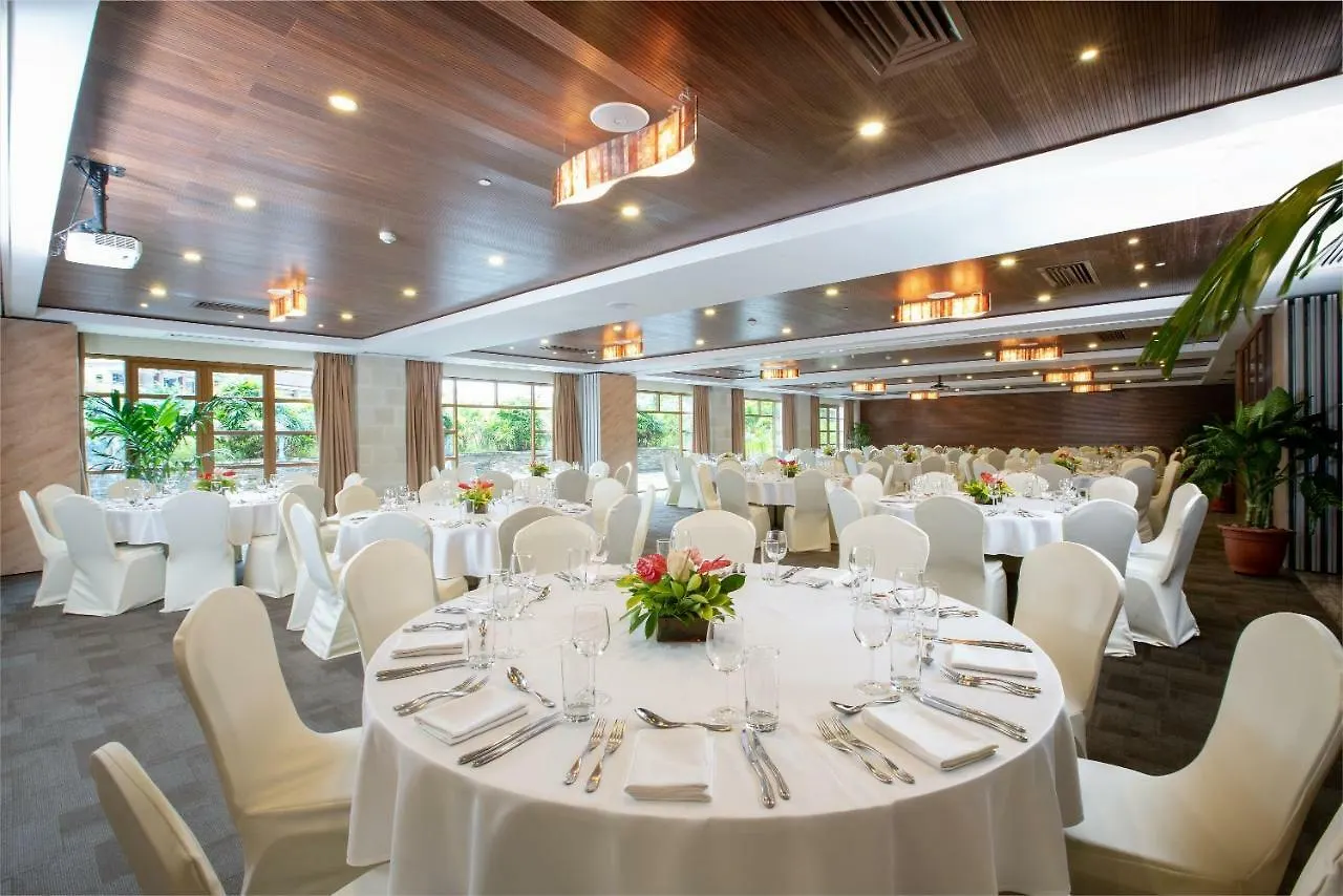 Savoy Seychelles Resort&Spa Beau Vallon  Beau Vallon (Mahe)